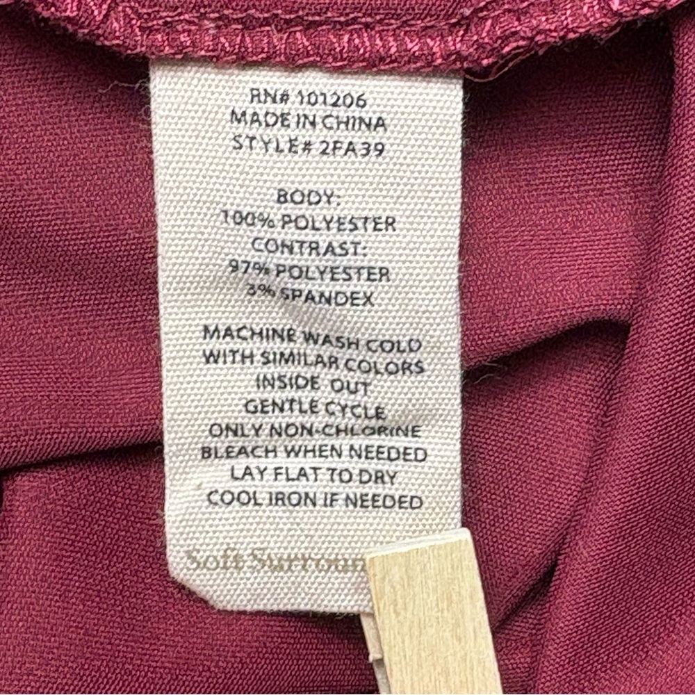 Soft Surroundings Velvet Popover Tunic Top Size M Burgundy Wine Button Cuffs - Picture 9 of 9